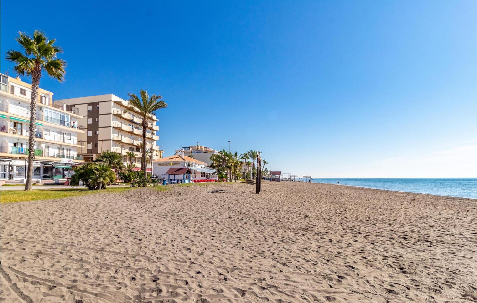 Awesome Home In Cala Del Moral With Kitchen La Cala Del Moral Esterno foto