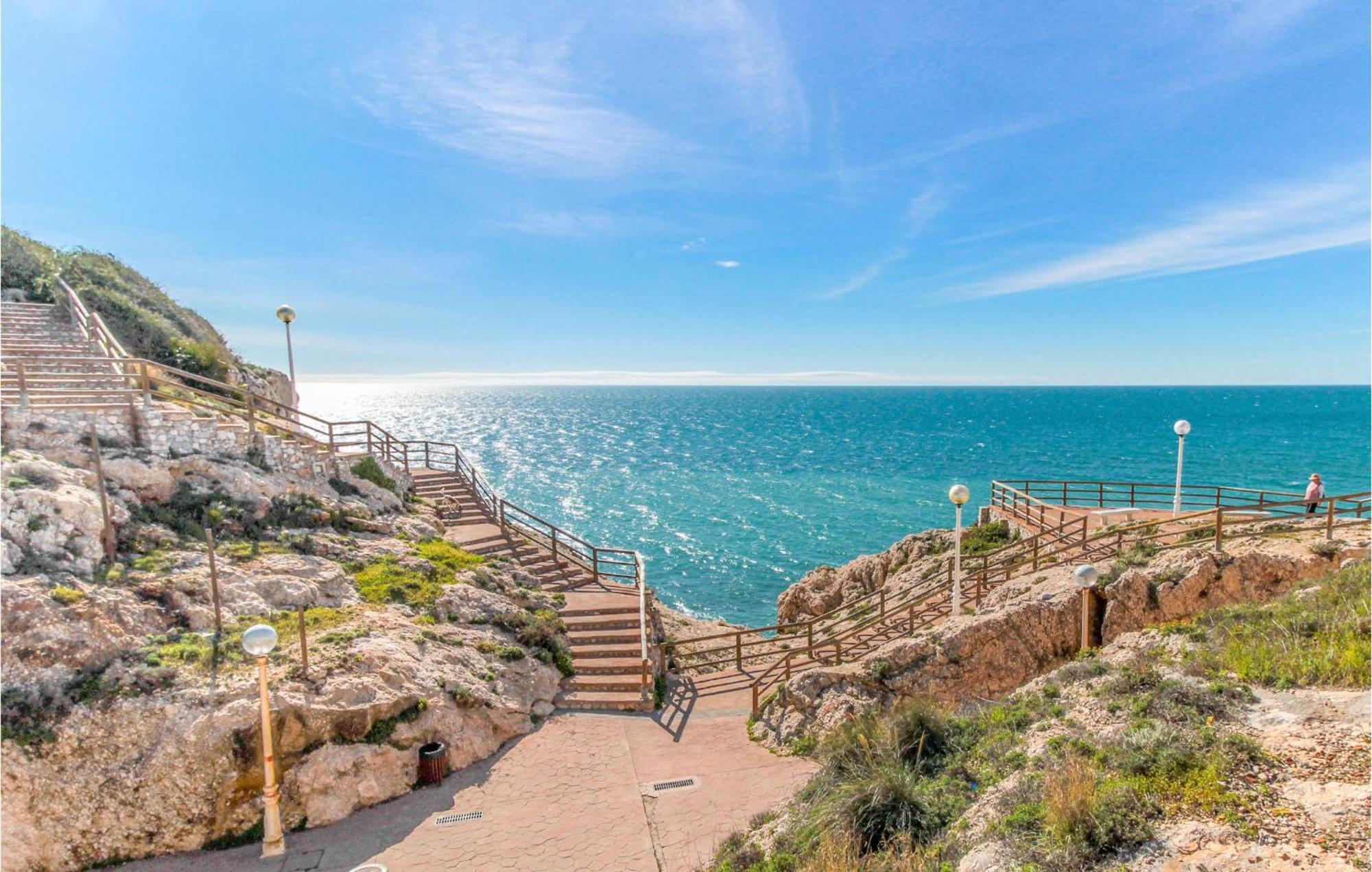 Awesome Home In Cala Del Moral With Kitchen La Cala Del Moral Esterno foto
