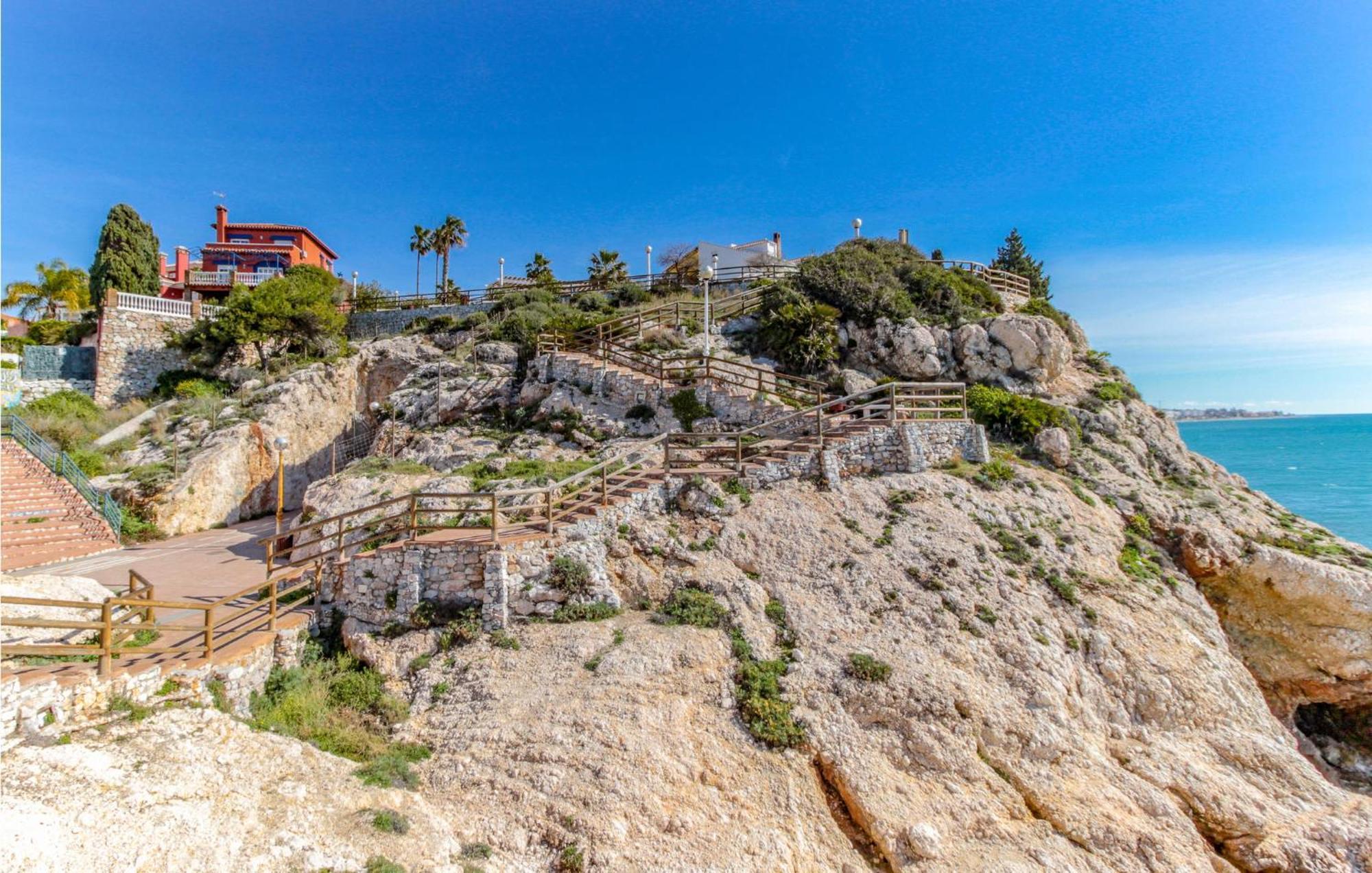 Awesome Home In Cala Del Moral With Kitchen La Cala Del Moral Esterno foto